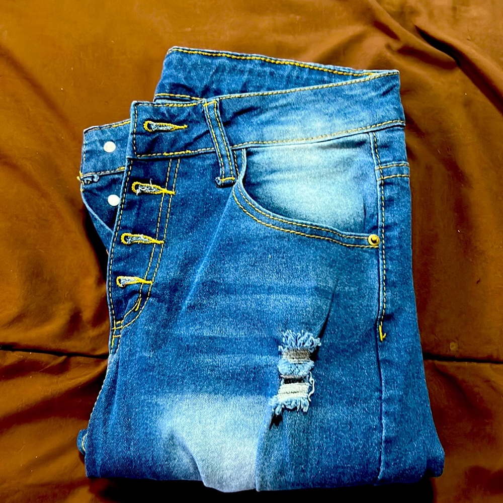 SHEIN M size jeans